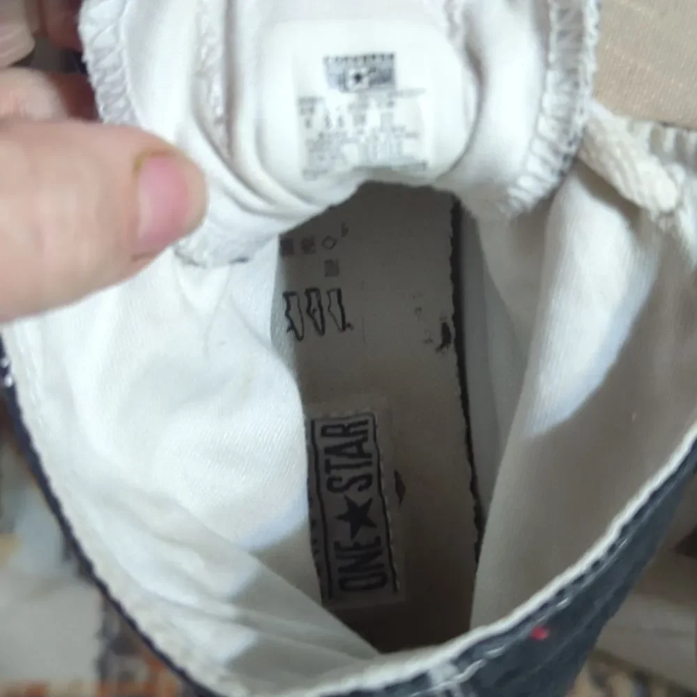 vintage 2004 Converse One Star Junior hi‎ top sneakers
